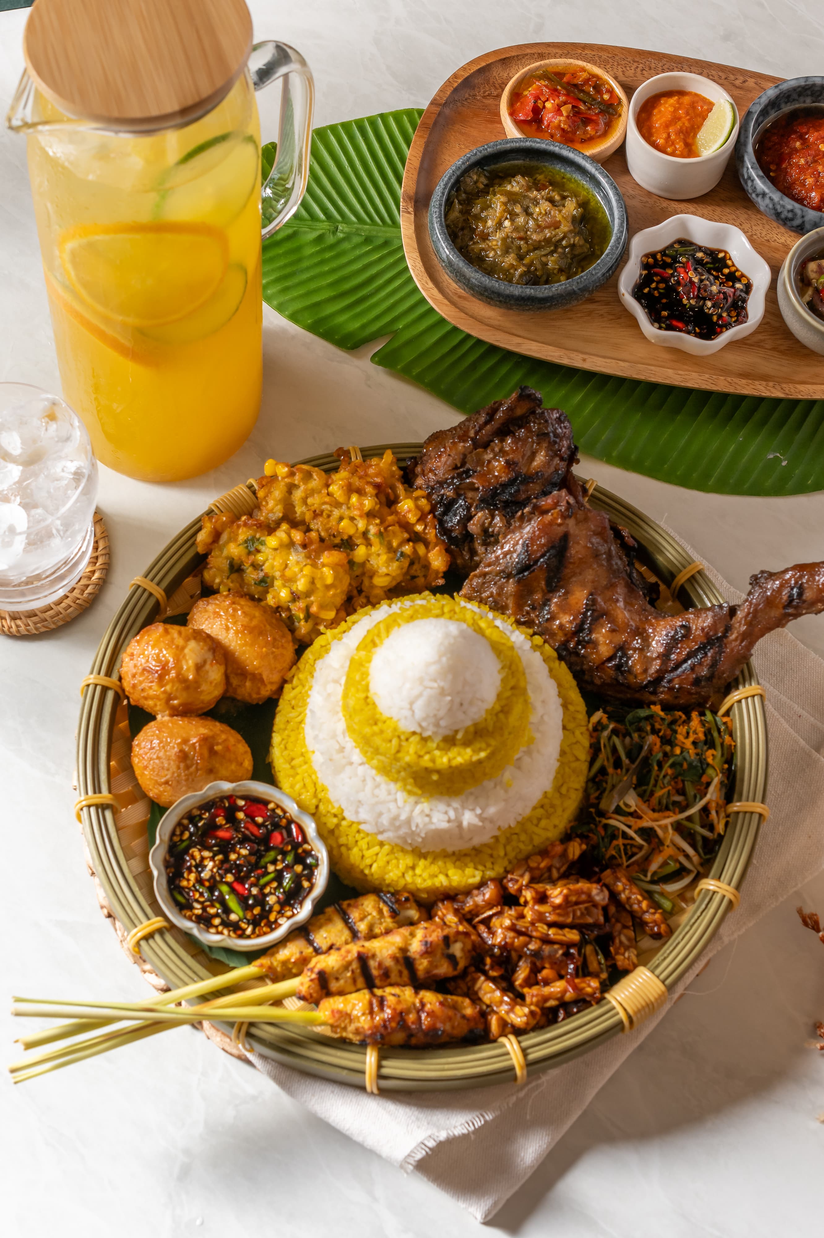 Nasi Tumpeng Set Besar